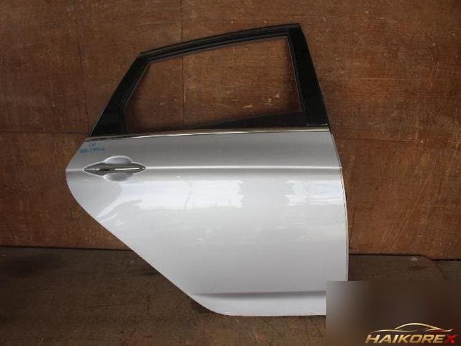 Hyundai i40 2012 — дверь задняя правая