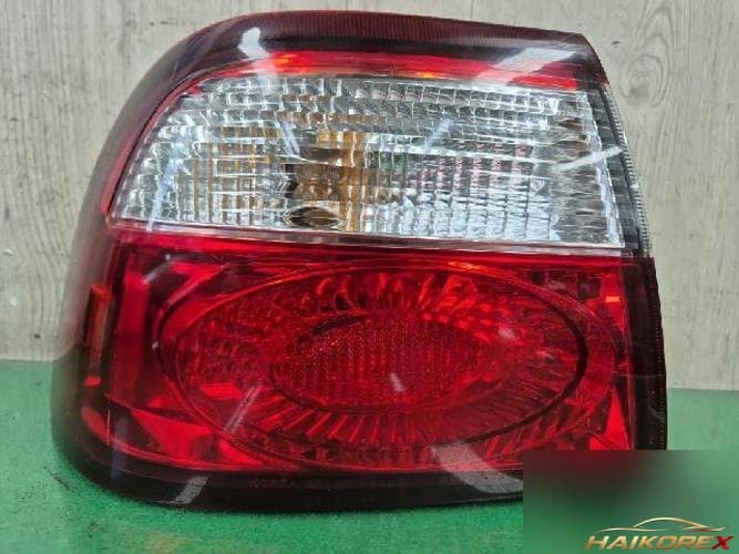 Renault SM5 2004 — комбинированный фонарь задний левый 53801-555 1