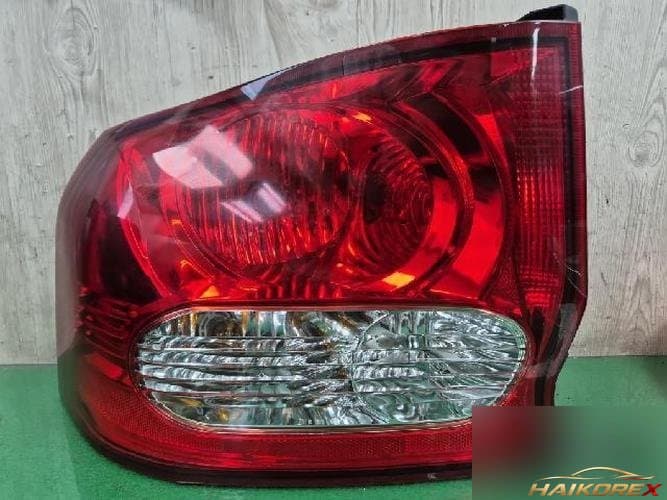 KG Mobility Actyon 2006 — комбинированный задний фонарь левый (водительский) 108-0805