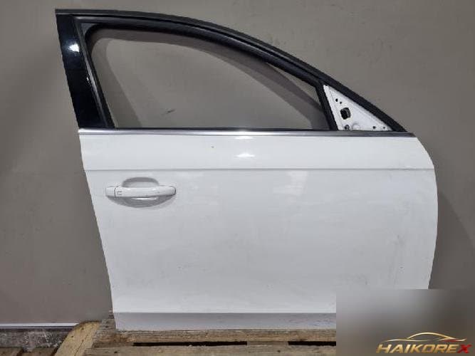 Audi A4 2009 — передняя дверь правая (B8)