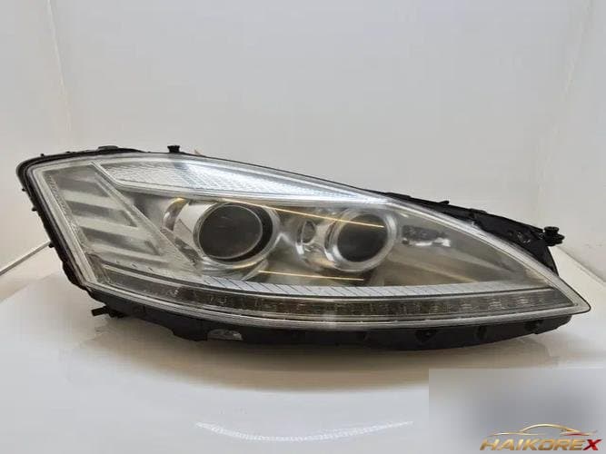 Mercedes-Benz S-Class 2007 — фара правая A2218201439