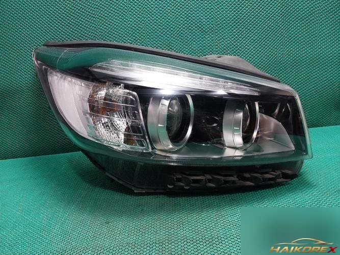 Kia Sorento 2016 — фара правая HID