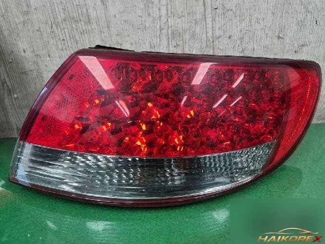 Hyundai Granzer 2006 — задний фонарь правый (комбинированный)