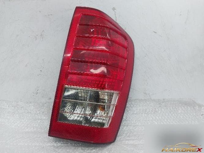 Kia Carnival 2013 — комбинированный фонарь задний правый (пассажирский) 924-4JO 6