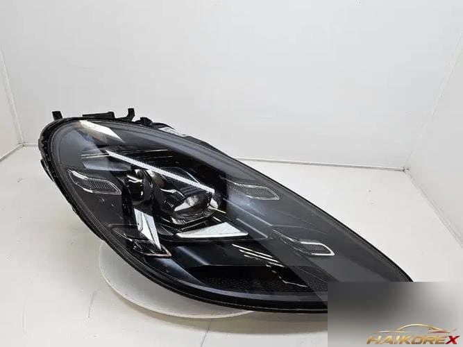 Porsche 718 2021 — фара правая 982941036AA