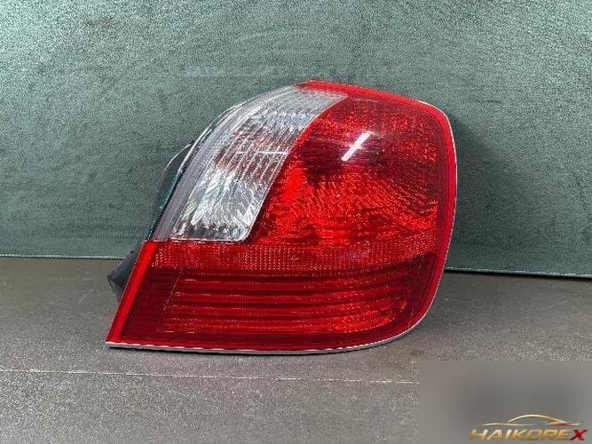 Hyundai Grandeur 2002 — задний фонарь (комбинированный) правый, пассажирский 39501