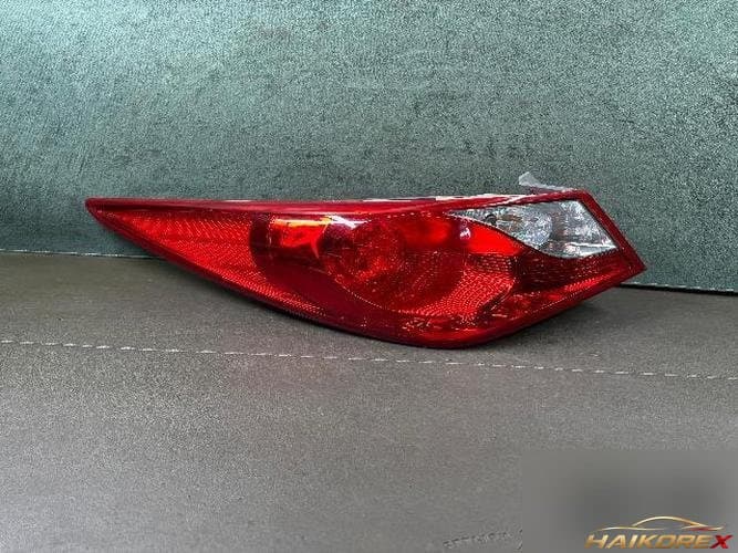 Hyundai Sonata 2010 — фонарь задний левый (водительский) 1