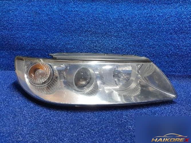 Hyundai Grandeur 2007 — фара головного света правая