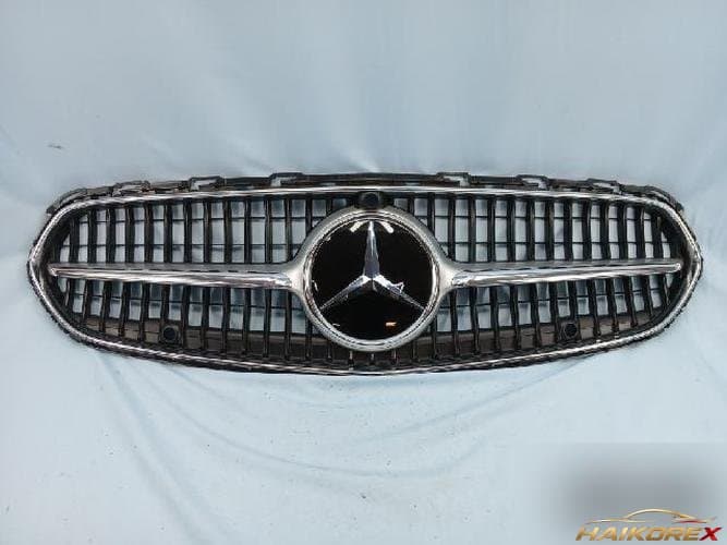 Mercedes-Benz C-Class W206 2022 — решётка радиатора