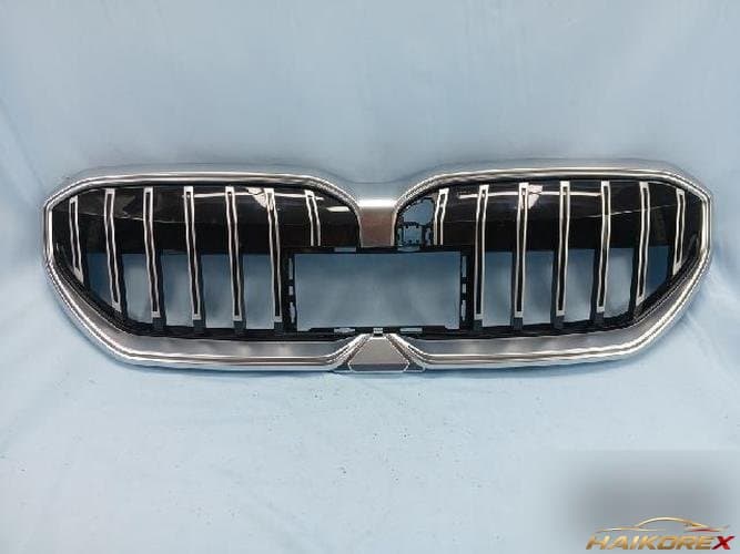 BMW 5 Series 2024 — решётка радиатора 4