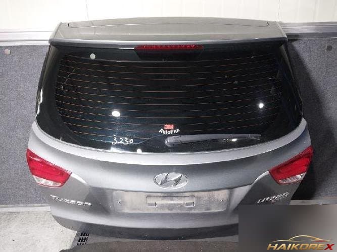 Hyundai Tucson 2010 — дверь багажника