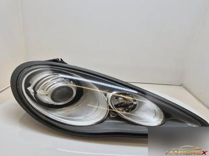 Porsche Panamera 2010 — фара правая 97063105805
