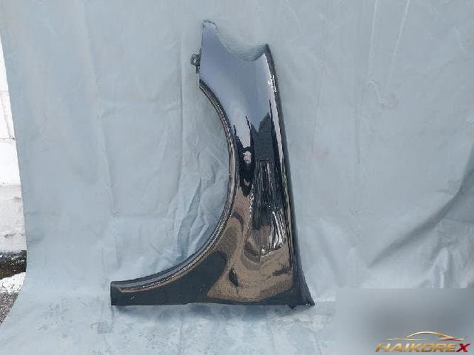 Mercedes-Benz M-Class 2001 — крыло левое A 163 880 13 06