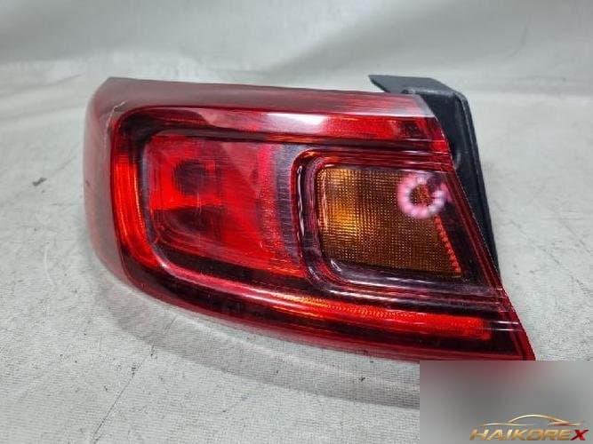 Renault SM6 2016 — комбинированный фонарь задний левый