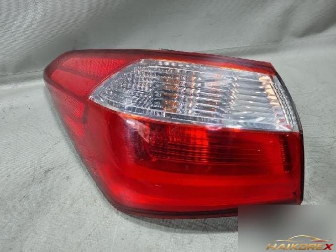 Kia K3 2015 — комбинированный фонарь (задний левый)