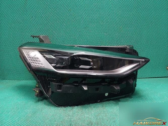 Kia K8 2022 — фара правая