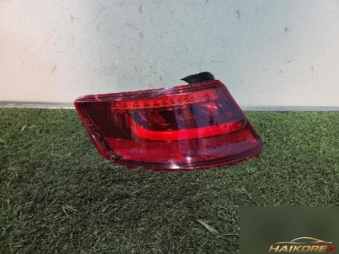 Audi A3 2015 — фонарь задний левый (комбинированный) 8V4945095D