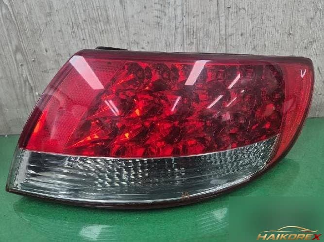 Hyundai Grandieur 2008 — задний комбинированный фонарь правый (92402-3L0)