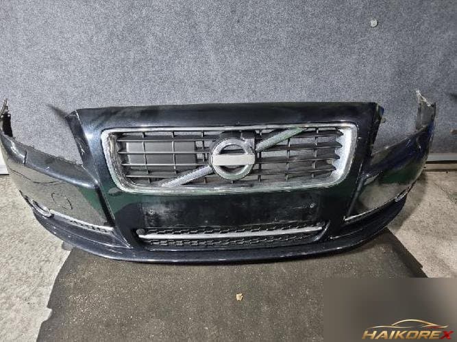 Volvo S80 2011 — передний бампер