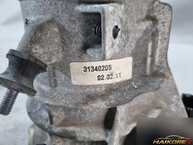 Volvo S80 2011 — гидравлический насос