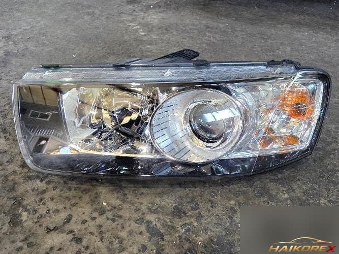 Chevrolet Captiva 2013 — фара левая