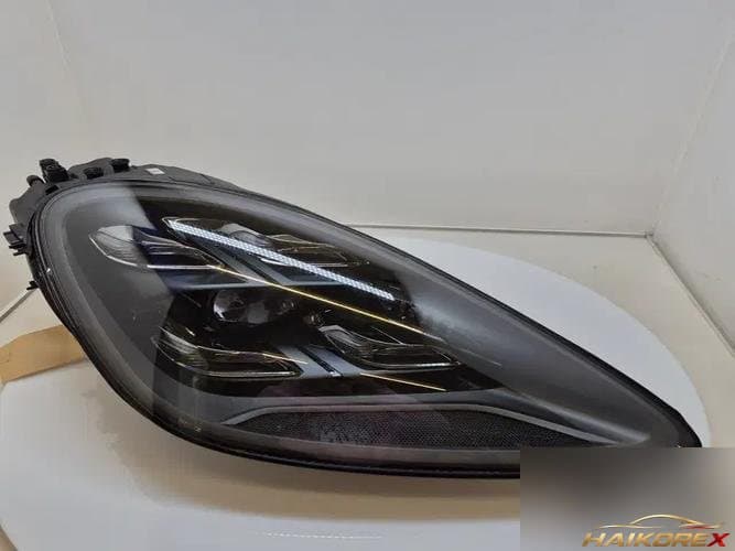 Porsche Cayenne 2022 — фара правая 9Y0941104
