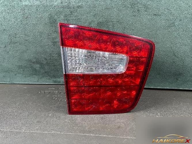 Kia Mohave 2010 — накладка задней двери левая