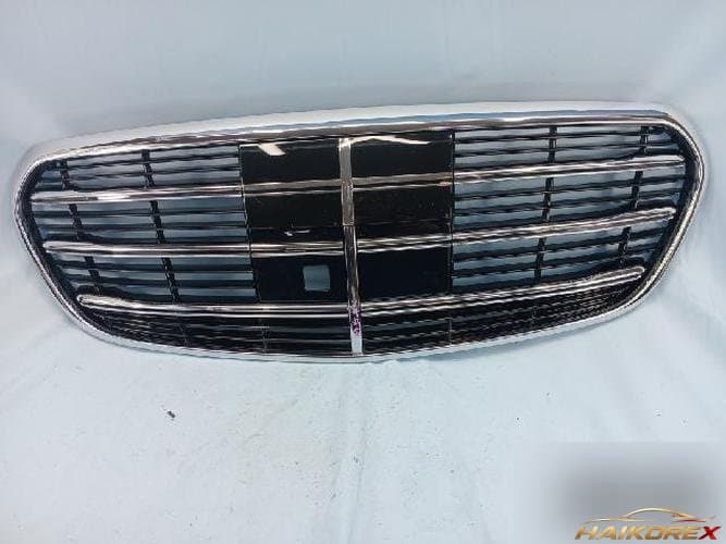 Mercedes-Benz S-Class W223 2023 — решетка радиатора передняя