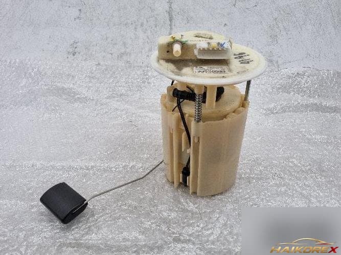 Renault SM7 2012 — топливный насос