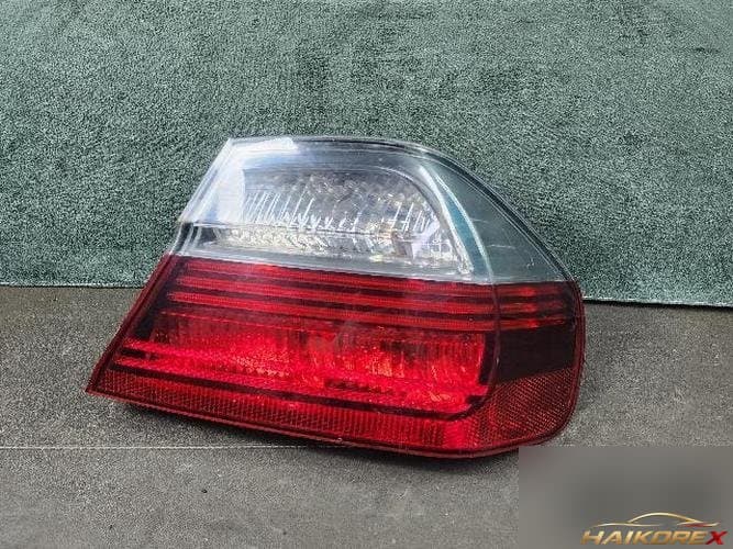 BMW 3 Series 2008 — комбинированный фонарь задний правый (LED)