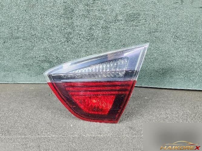 BMW 3-Series 2008 — фонарь багажника белый, LED