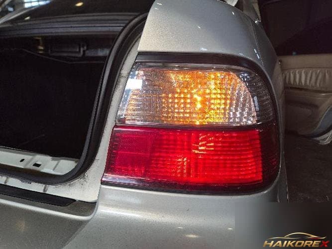 Renault SM5 2001 — задний комбинированный фонарь правый (со стороны пассажира) 53802-511