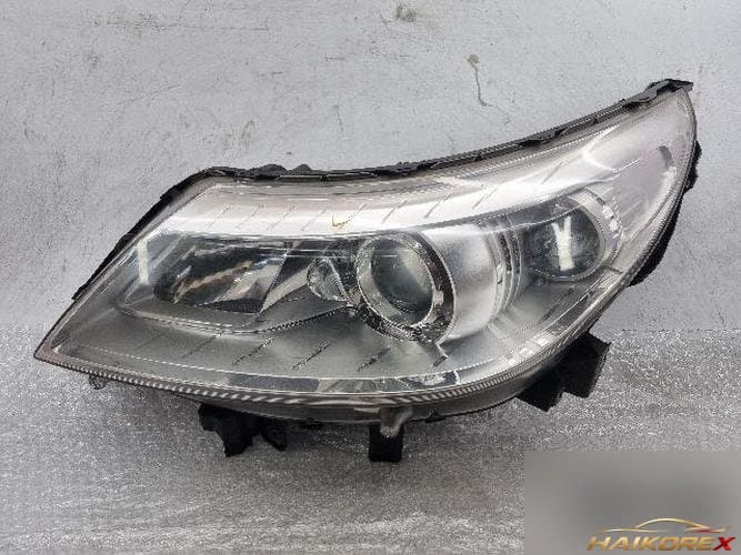 Renault SM5 2010 — фара левая 260600068R