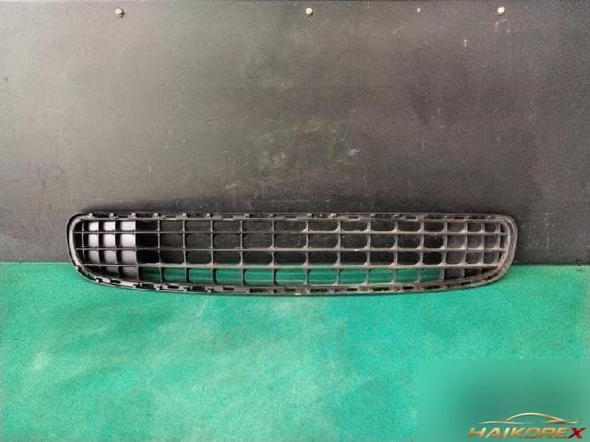 Mini Countryman 2012 — решётка радиатора 9804004