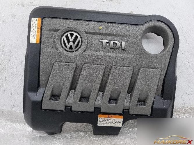 Volkswagen Passat 2012 — крышка двигателя
