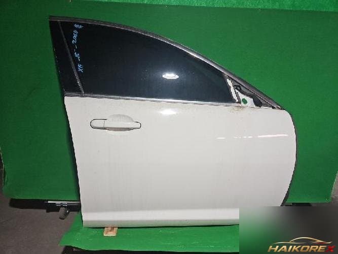 Jaguar XF 2015 — дверь передняя правая 8X23-F20124-AB
