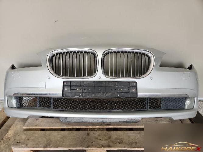 BMW 7 Series 2009 — передний бампер