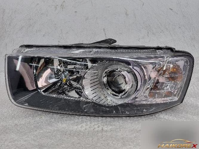 Chevrolet Captiva 2013 — фара левая (головного света)
