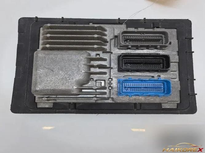 Cadillac CTS 2015 — блок управления двигателем ECU 12669670
