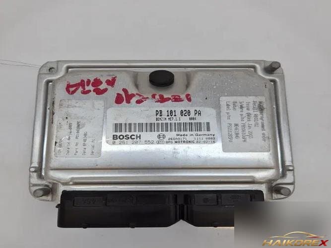 Bentley 2002 — блок управления двигателя ECU PB101020PA
