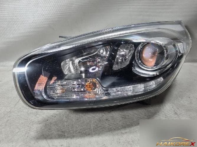 Kia Carens 2014 — фара левая