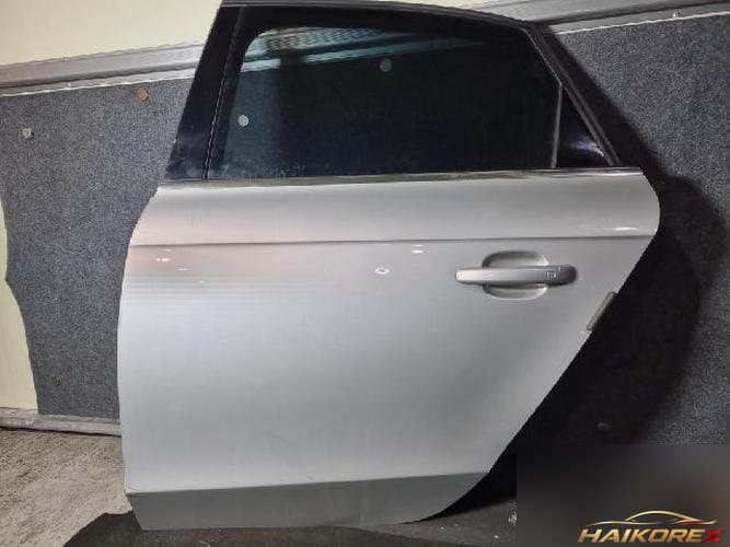Audi A4 2010 — дверь задняя левая в сборе