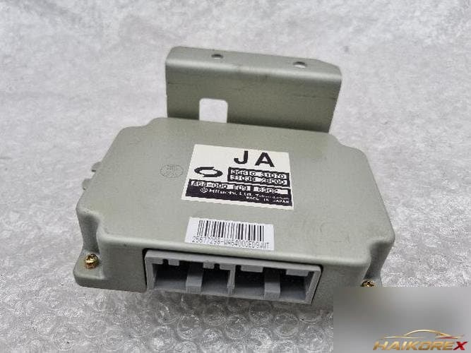 Renault SM5 2006 — блок управления КПП TCU 36610 31070