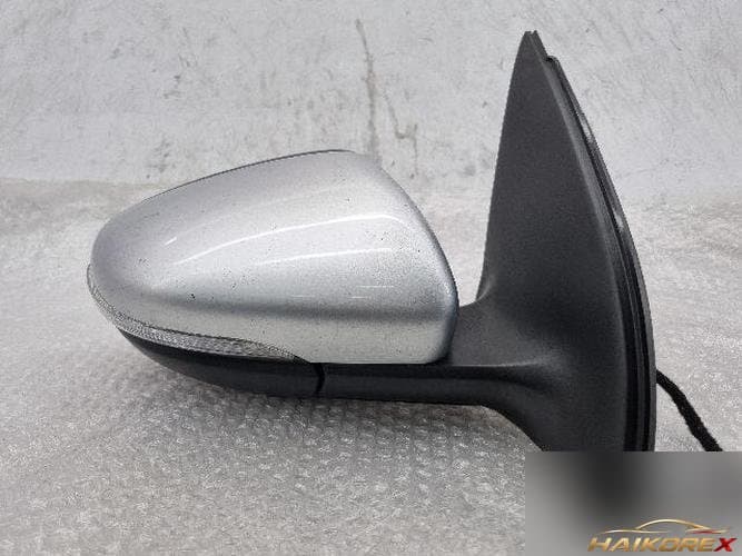 Volkswagen Golf 2012 — боковое зеркало правое 5K0857502CH9B9