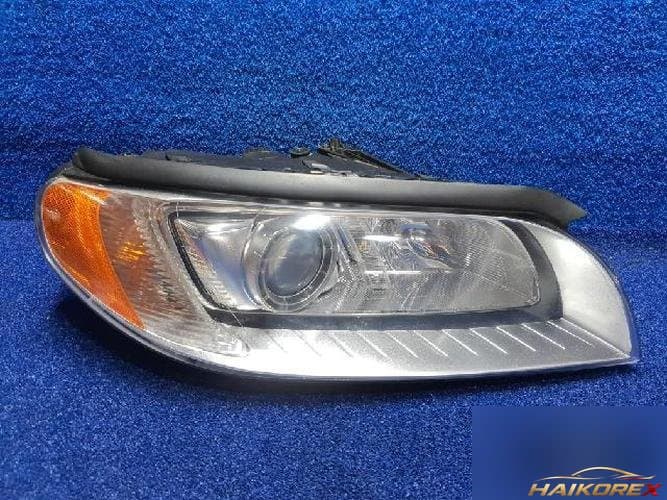 Volvo S80 2007 — фара головного света правая