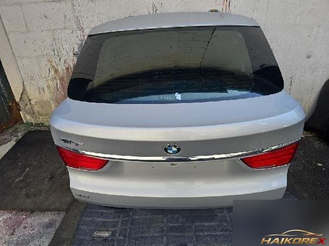 BMW 5-серия 2011 — дверь багажника (задняя дверь)