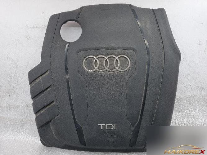 Audi A6 2013 — крышка двигателя