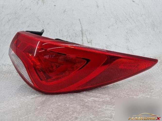 Hyundai Sonata 2014 — фара задняя правая (комбинированная) 92402-3S3 3