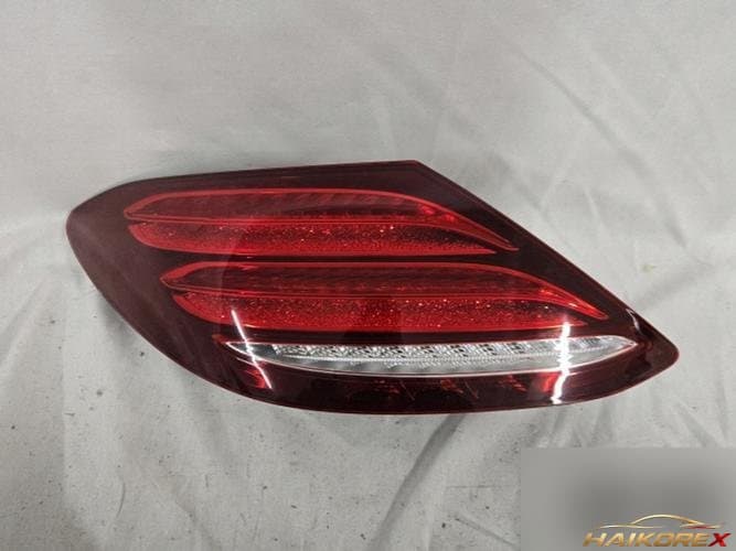 Mercedes-Benz E-Class 2023 — фонарь задний левый наружный A2139067700