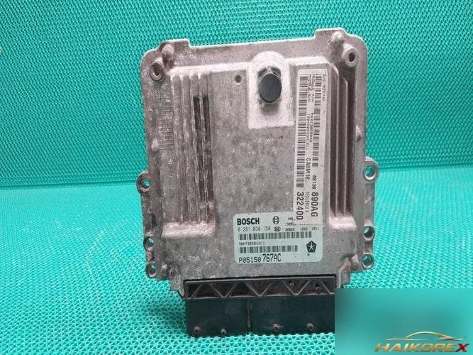 Jeep Grand Cherokee 2014 — блок управления двигателя ECU 05150767AC